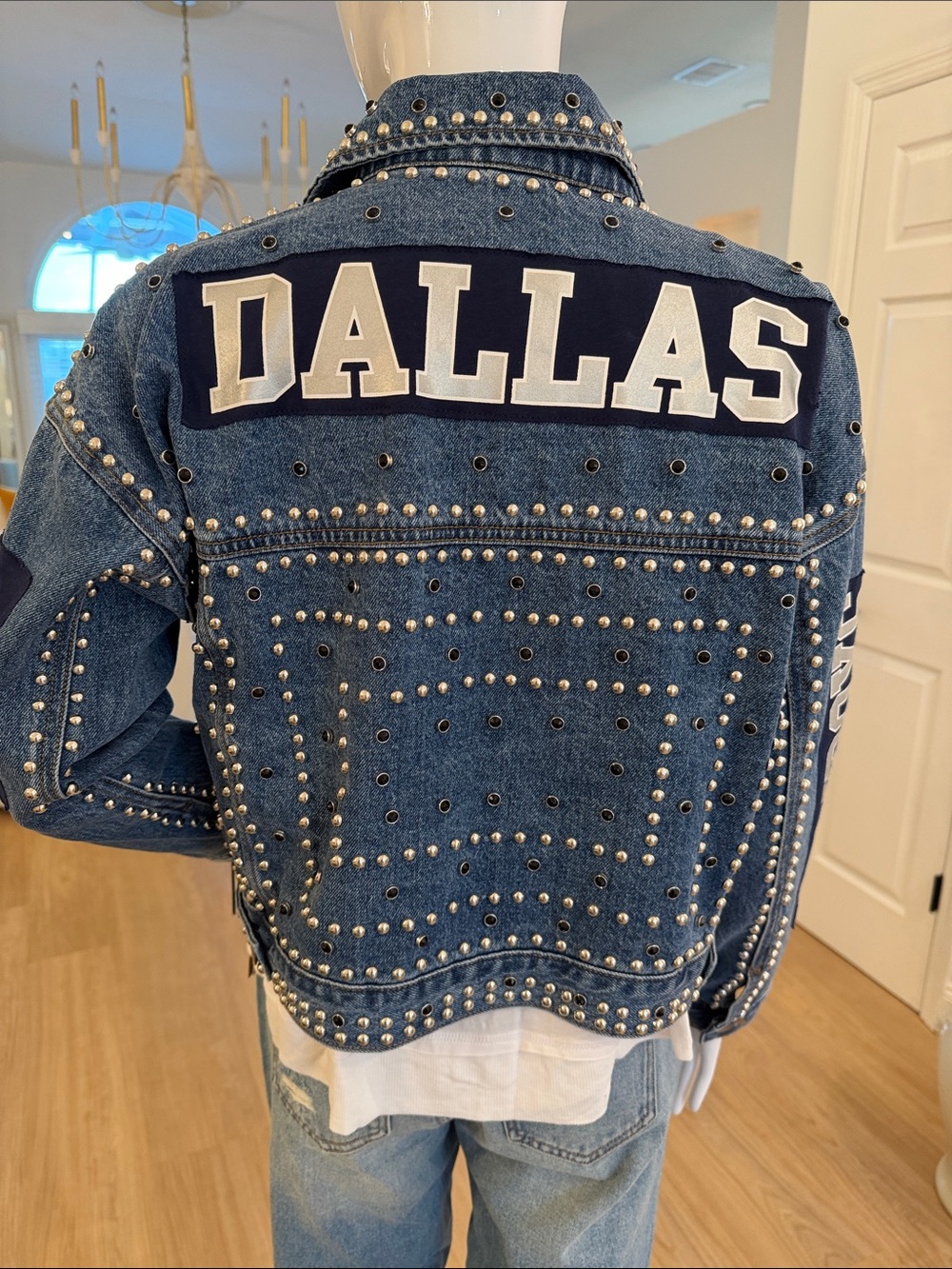 NFL  Officially Licensed Dallas Cowboys Studded Denim Women’s Cropped Jacket - Picture 6 of 15